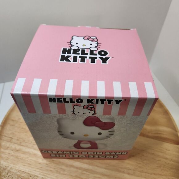 Hello Kitty Ceramic Coin Bank, New in Box - Picture 3 of 5